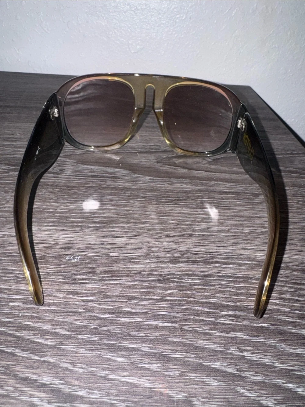 Retro Goggle Shaped Oversized Sunglasses